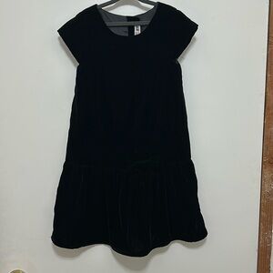 Girls velvety dress